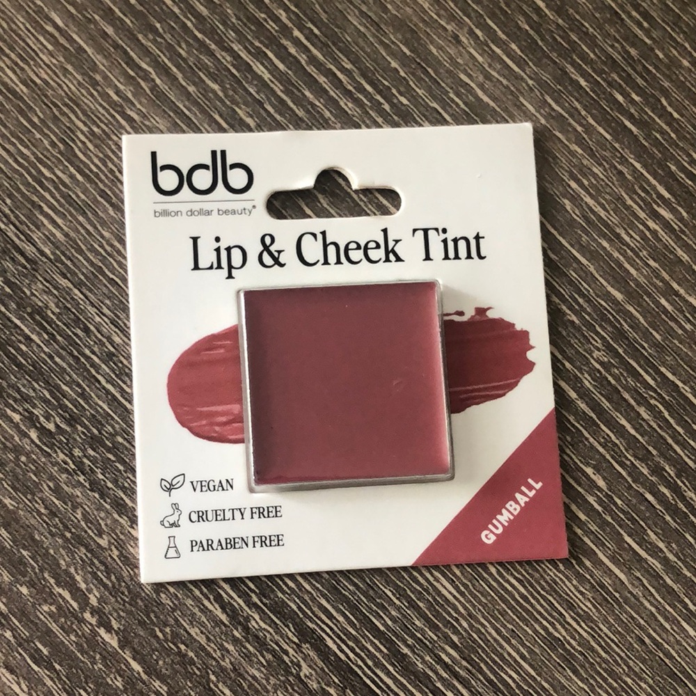 ❤️$4 NWT Billion Dollar Beauty Lip & Cheek Tint in Gumball